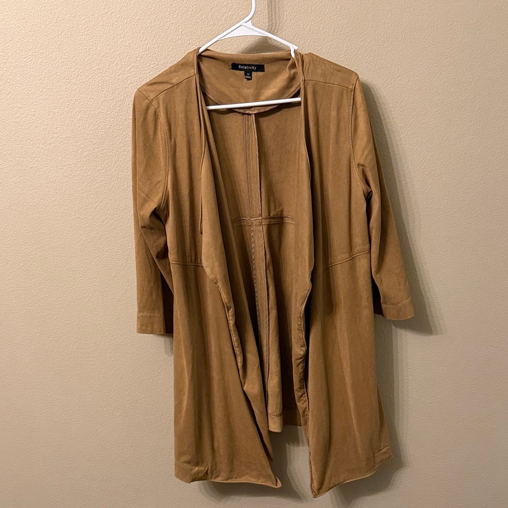 Relativity Women's Tan Suede Open Front Jacket
